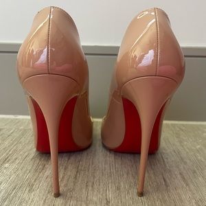 Christian Louboutin So Kate pointed toe pump